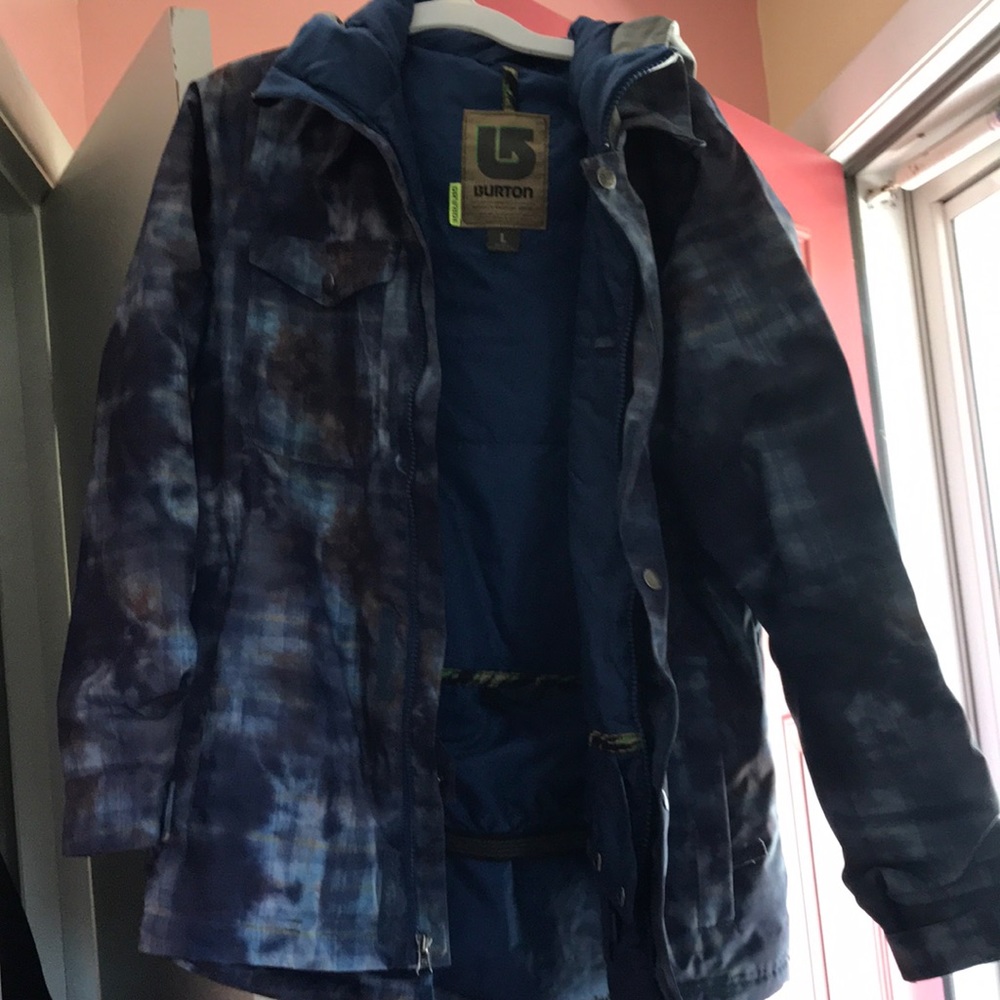 Large boys winter jacket-great for snow
